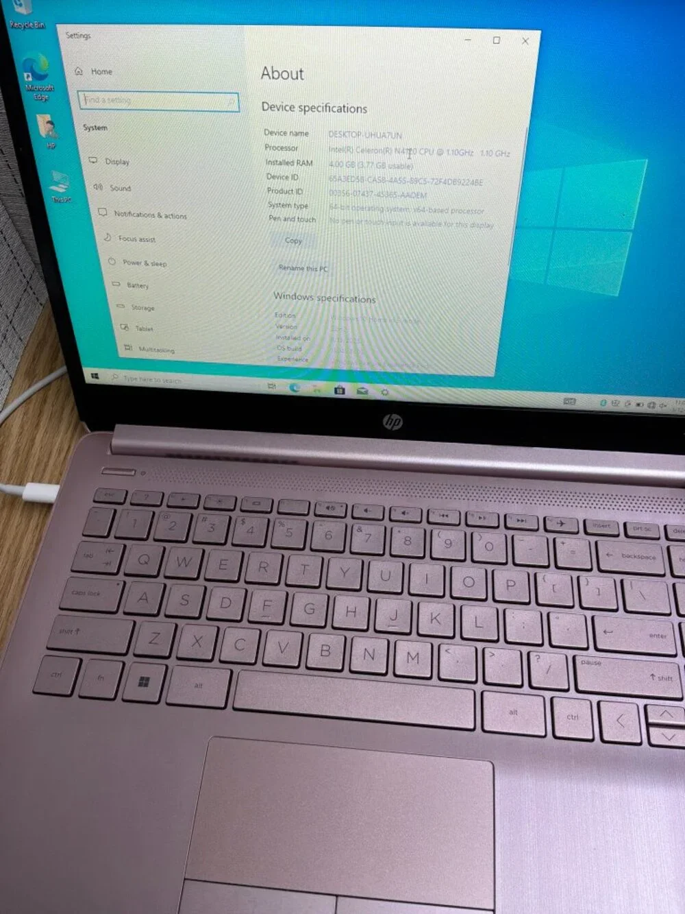 HP 15 series