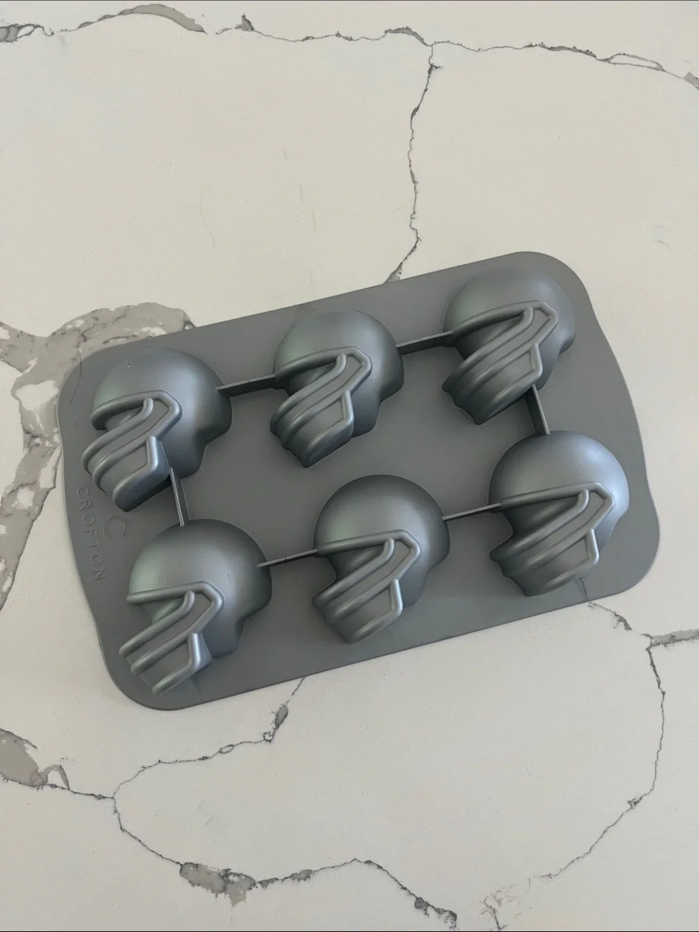 🏈 Crofton Silicone Mold Six (6)  Football Helmet.