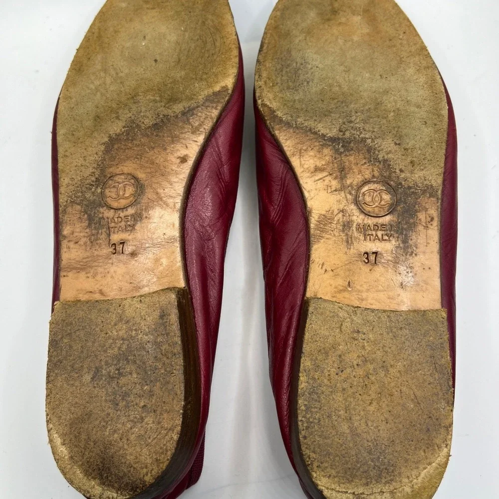 CHANEL Cap Toe Ballet Flats Red Black Leather Bow Size 37 Made in Italy