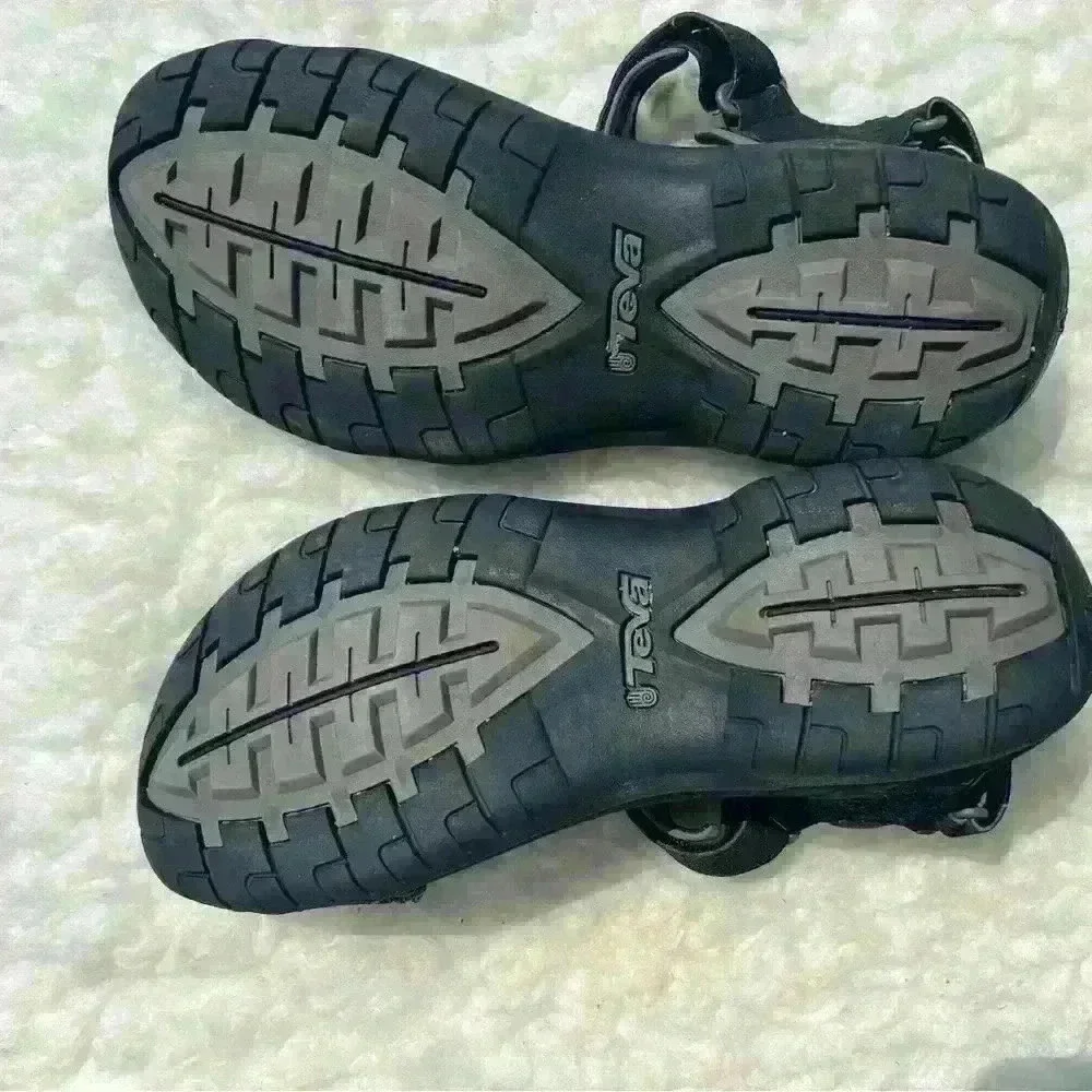 Teva minam outdoor