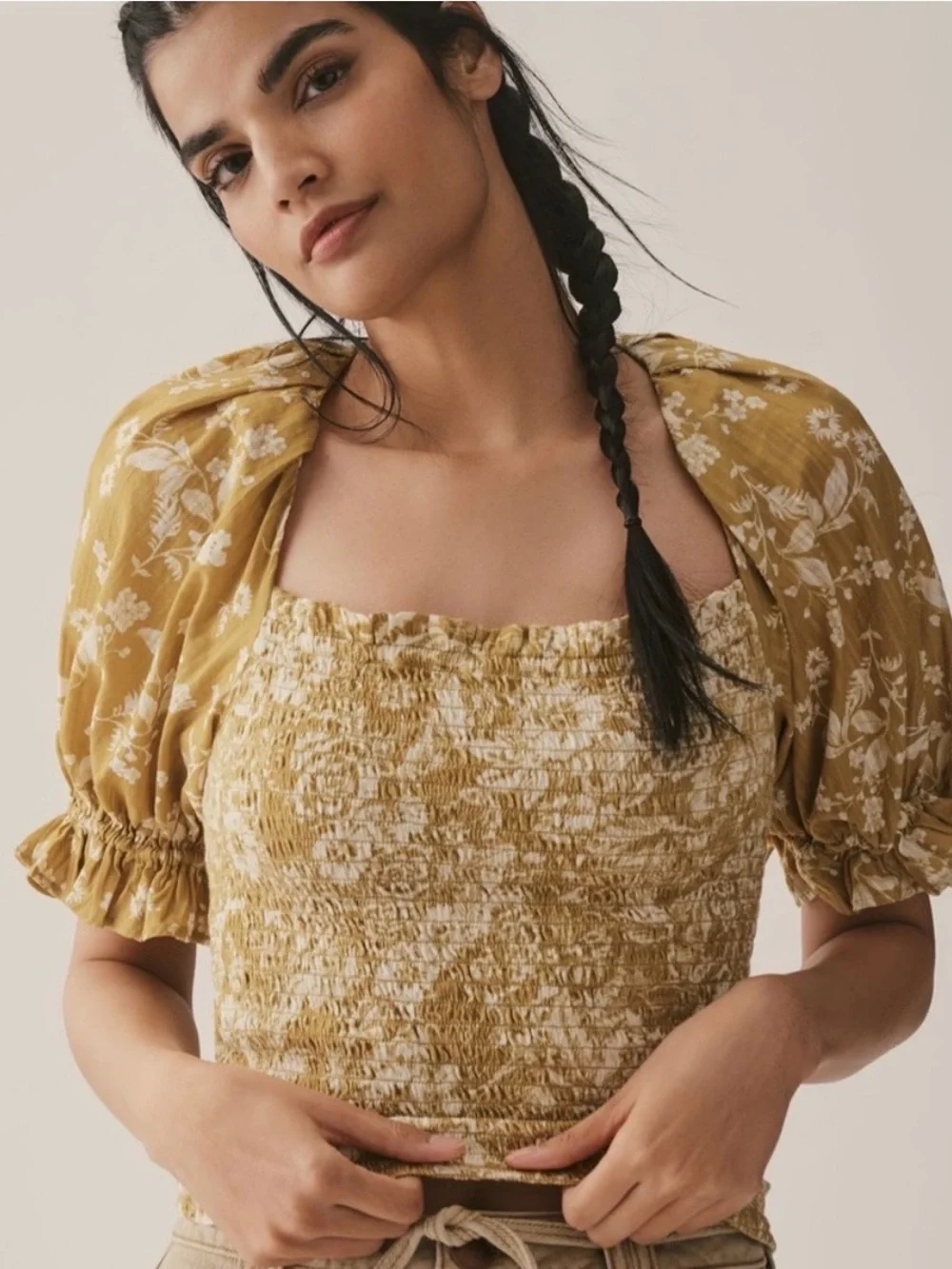 ANTHROPOLOGIE Smocked Square-Neck Puff Sleeve Top in Mustard Floral Small