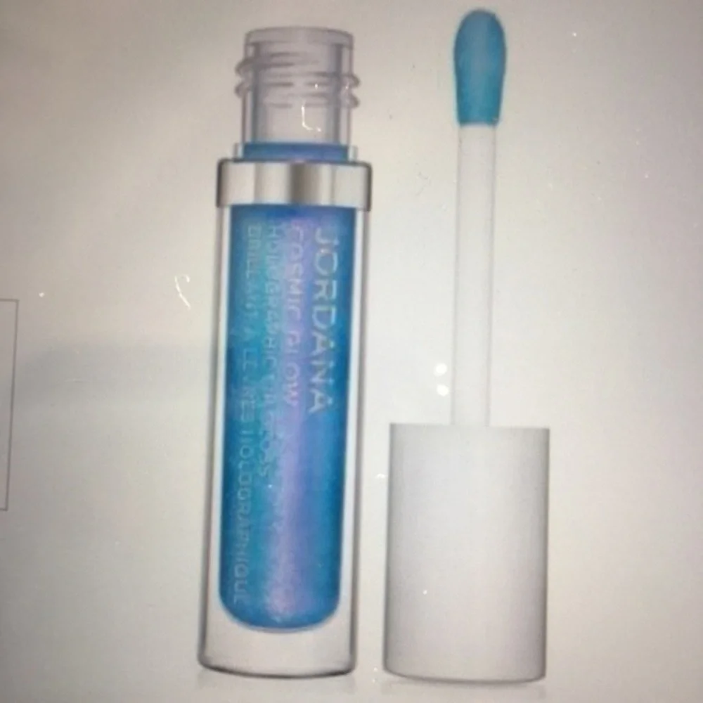 Jordana cosmic glow