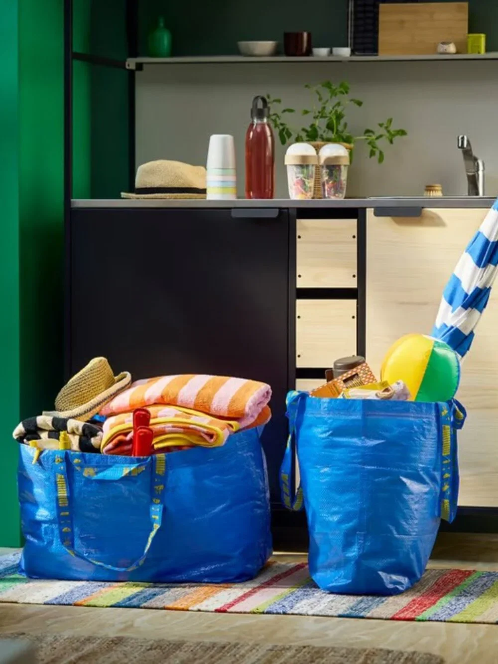 IKEA set iconic