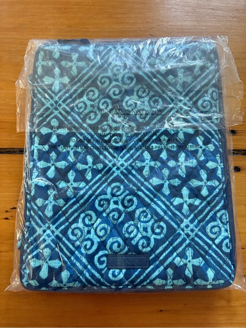 NEW Vera Bradley Tablet Tamer Organizer Cuban Tiles Navy Teal Aquamarine Pattern
