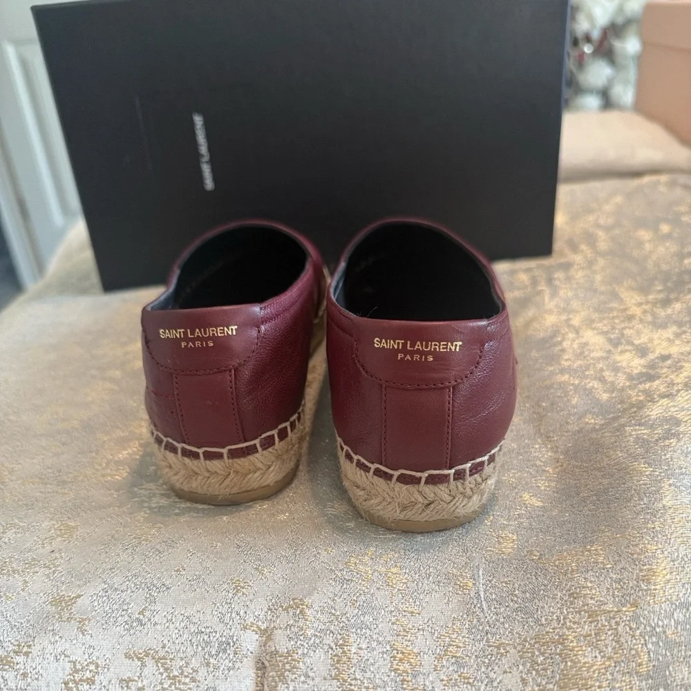 Saint Laurent comes box