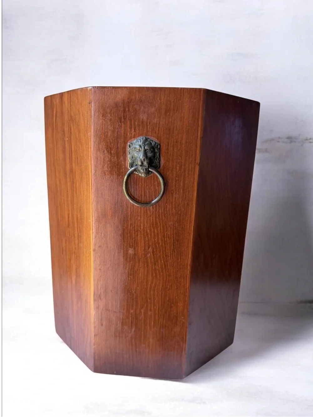 Vintage Wood waist basket umbrella stand garbage can with Metal Lion Rings