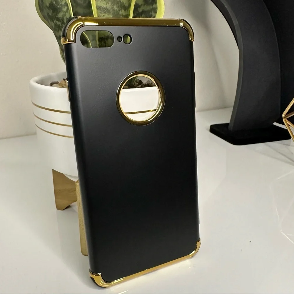 iPhone 8 Plus case