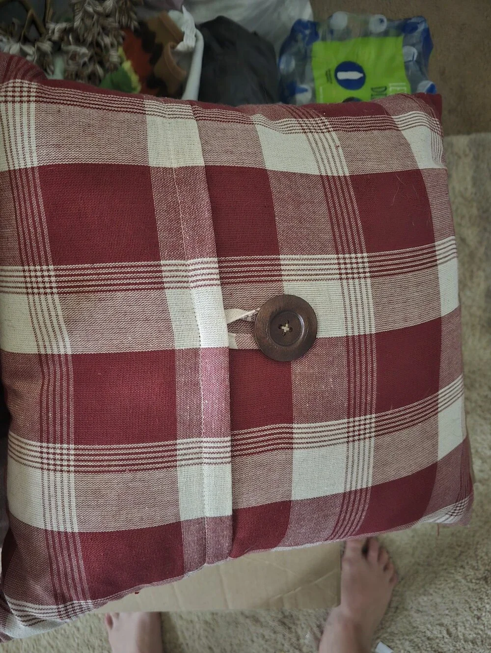 N/A pillows burgandy beige