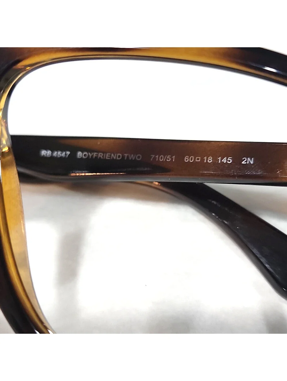 Ray-Ban very good 