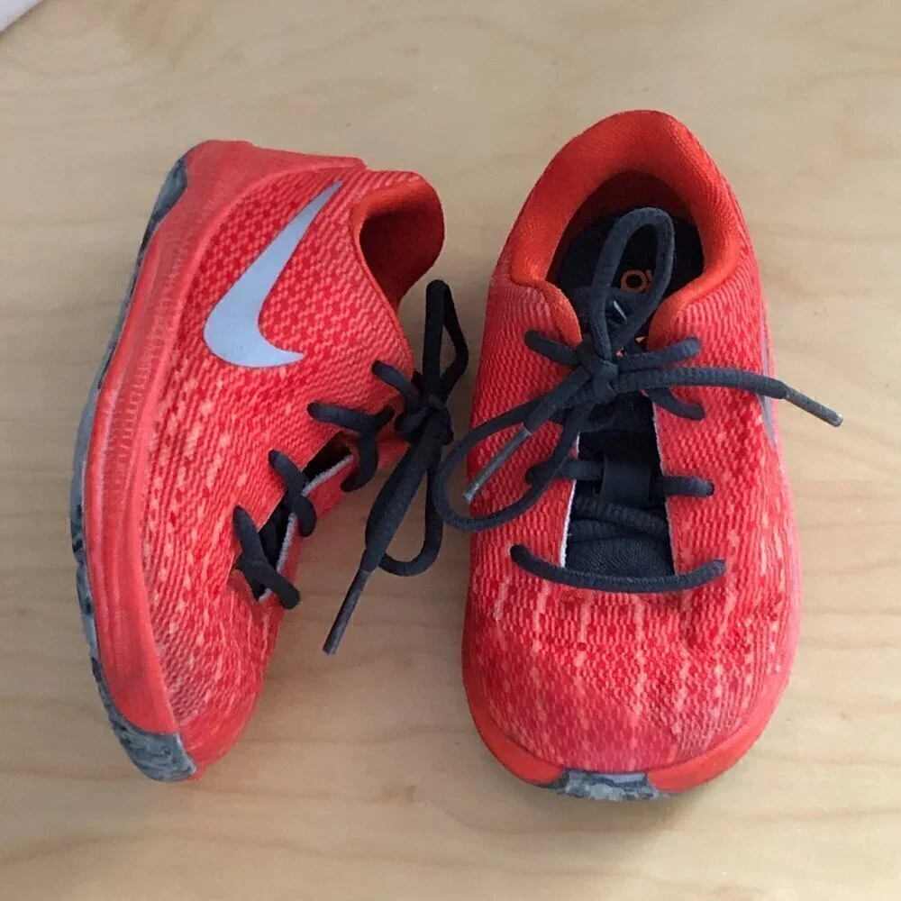 Nike KD 8 Kevin Durant Sneakers