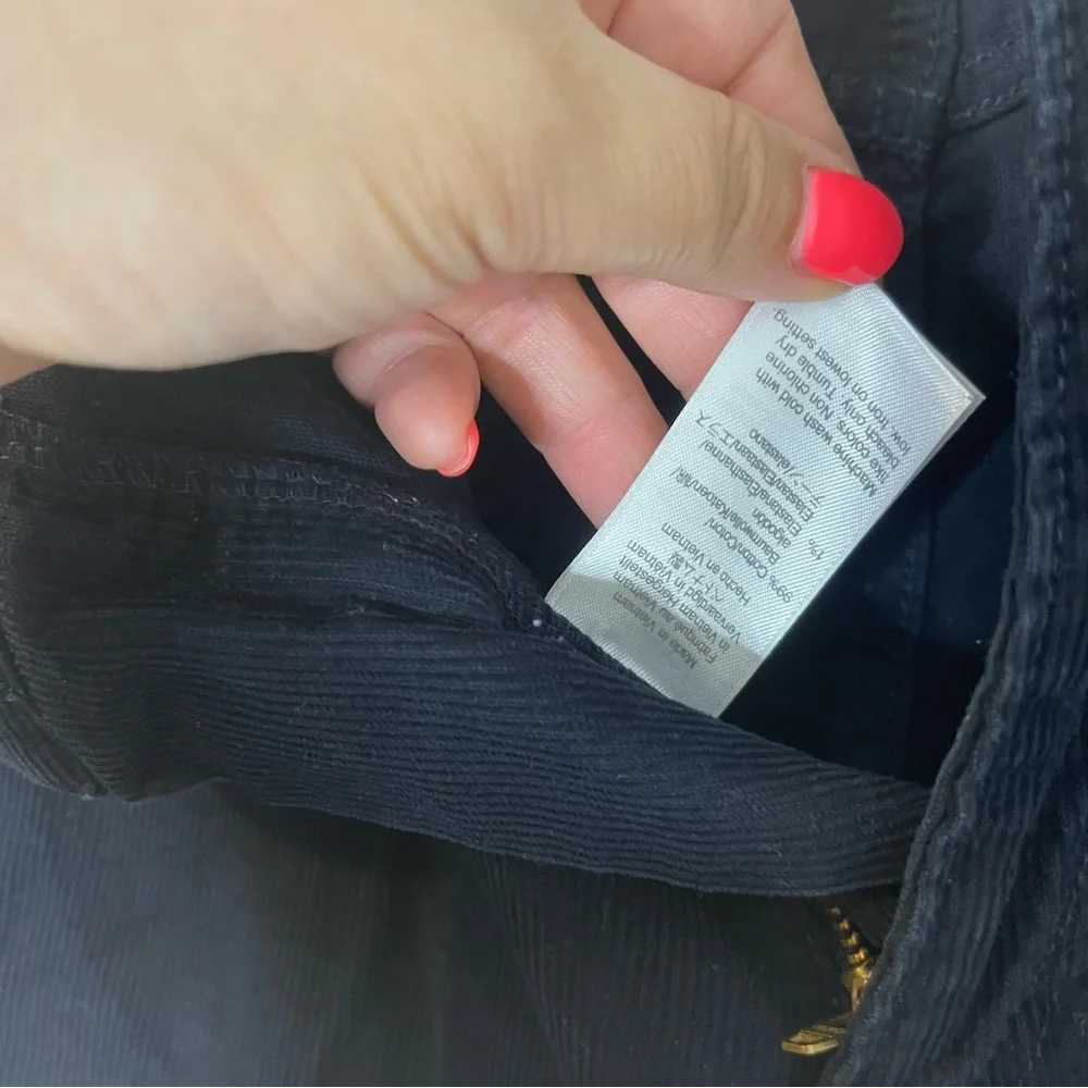 J. Crew fly refers