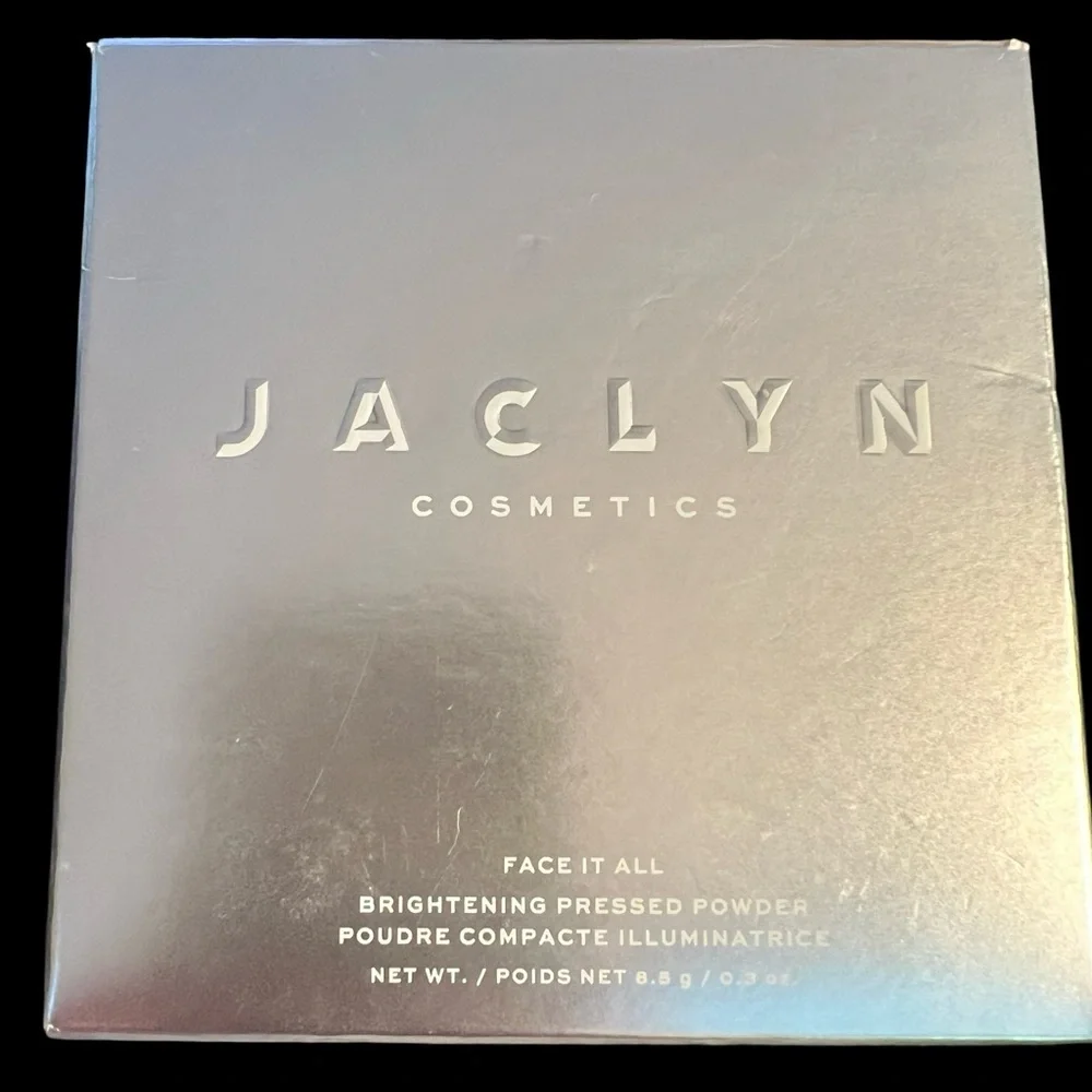 Jaclyn Cosmetics Face It All Brightening Powder “Brightening Rich” (Dark Roast)