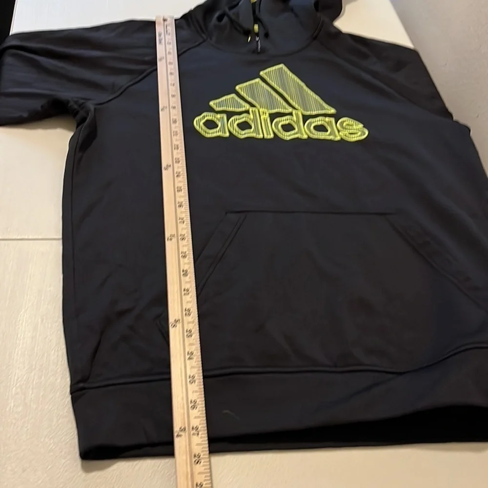 adidas black sweatshirt