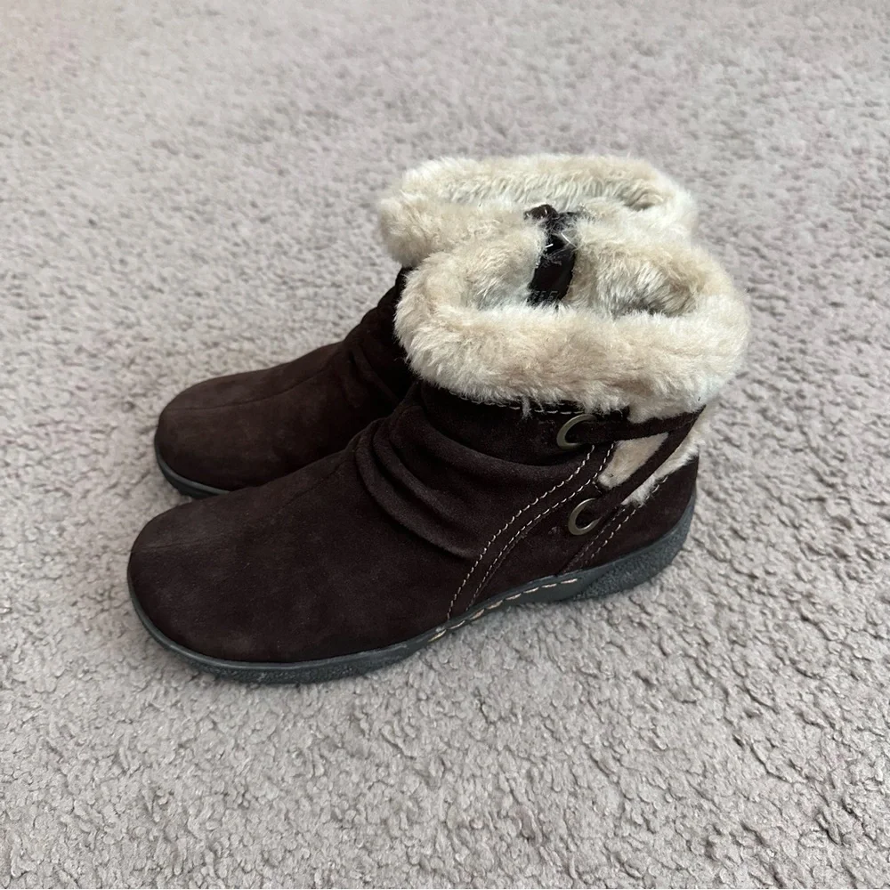 Bare Traps Leanna Faux Fur Trim Brown Leather Suede Ankle Boots