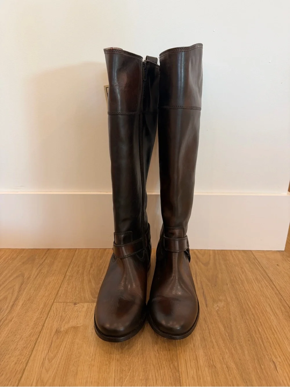 Frye stitched zipper