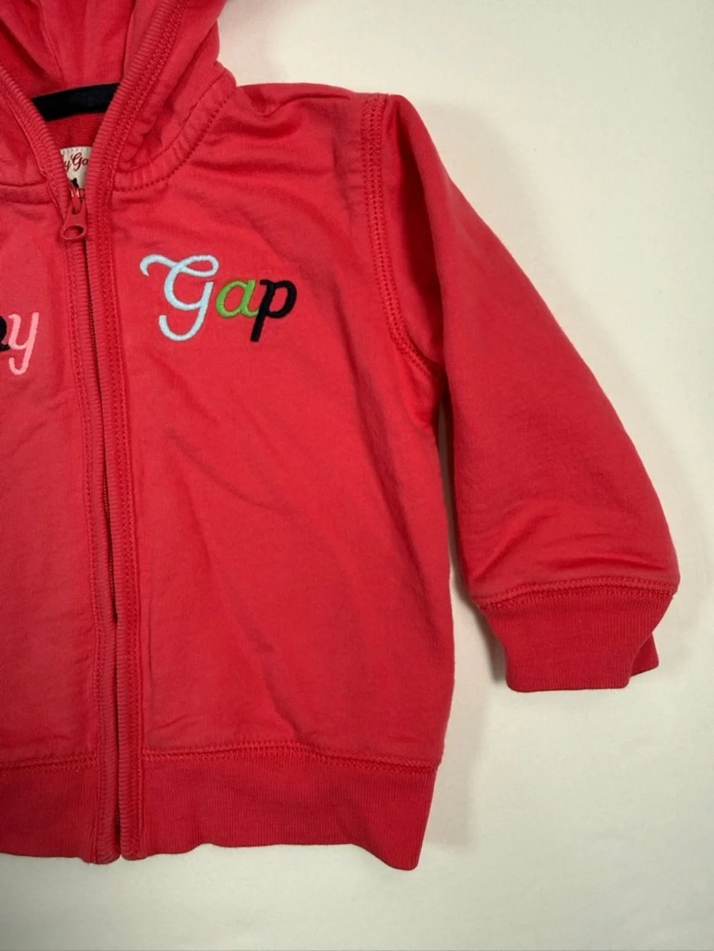 GAP baby y2k