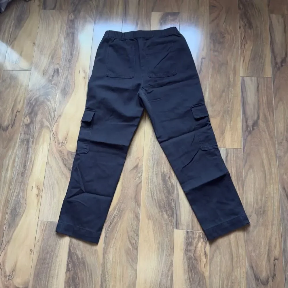 Aritzia discover these