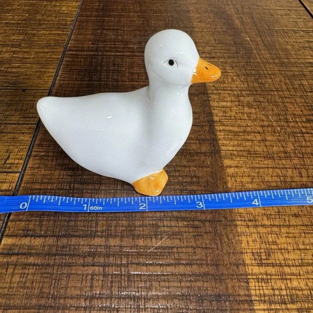 4 Adorable Vtg Cottage Core Ceramic White Duck Goose Geese Napkin‎ Rings Holders