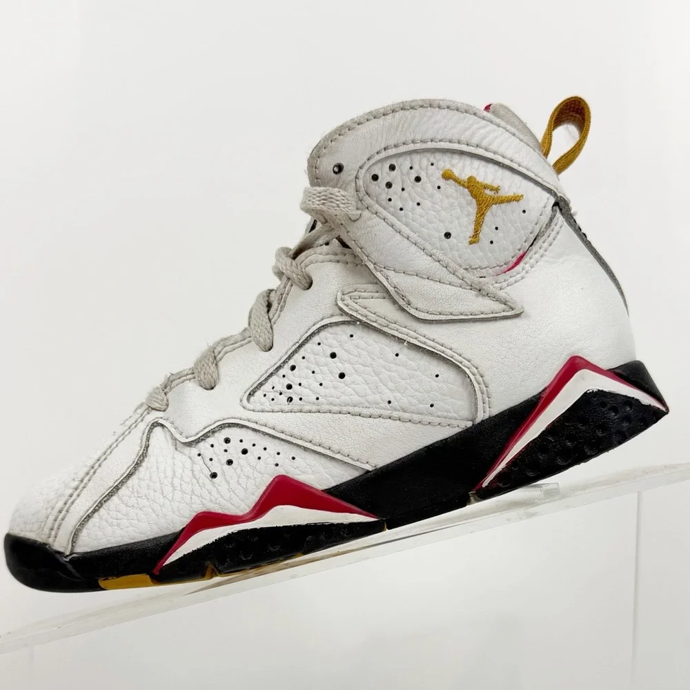 Nike stylish sneakers