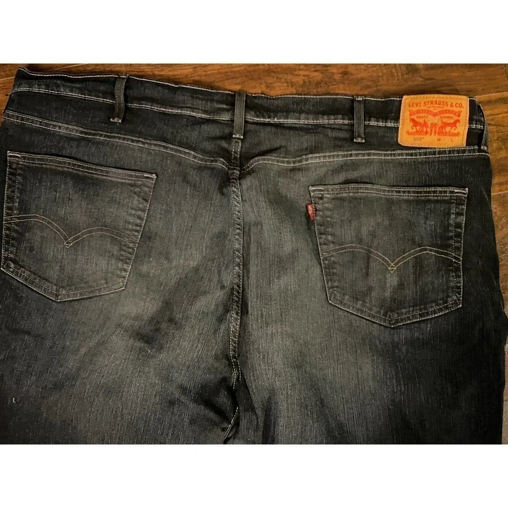 Levis levi men