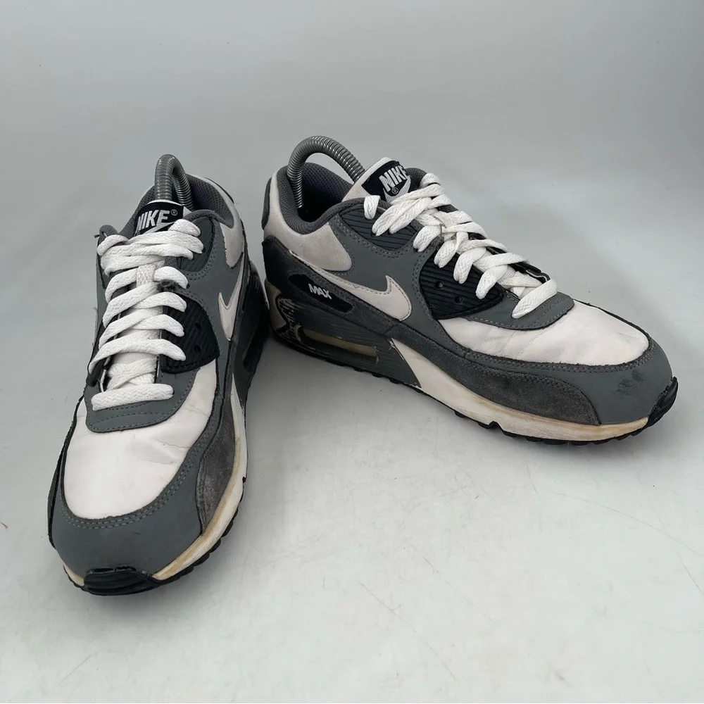 Nike very good
