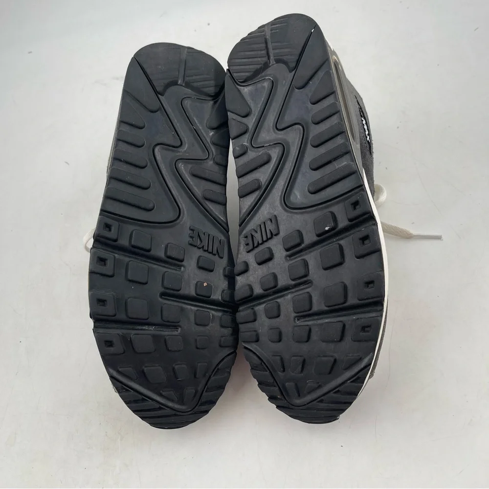 Nike very good