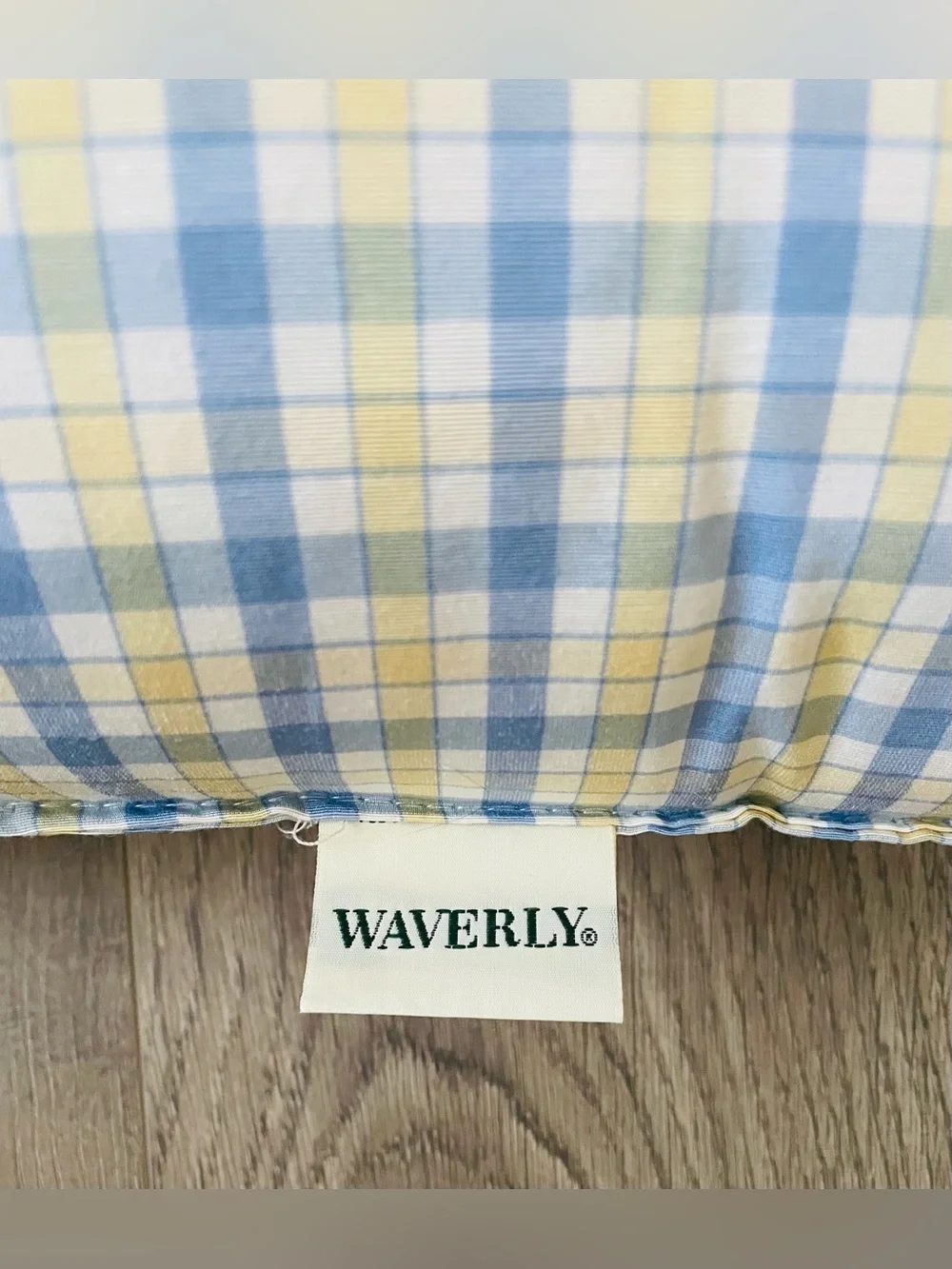 Waverly vintage decorative