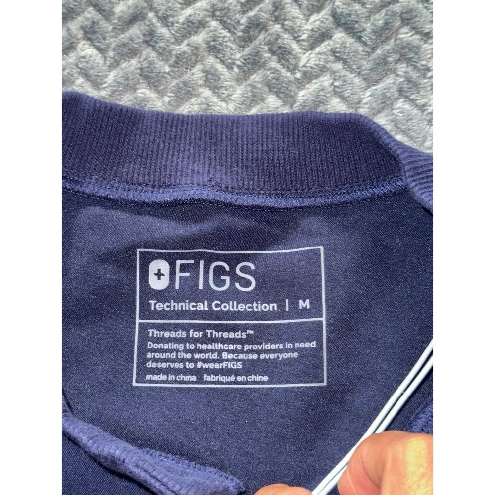 FIGS Men's Scrub Navy Blue Set Tansen Joggers Pants And Top Size Medium