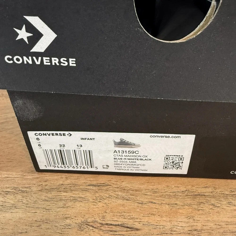 Converse size little