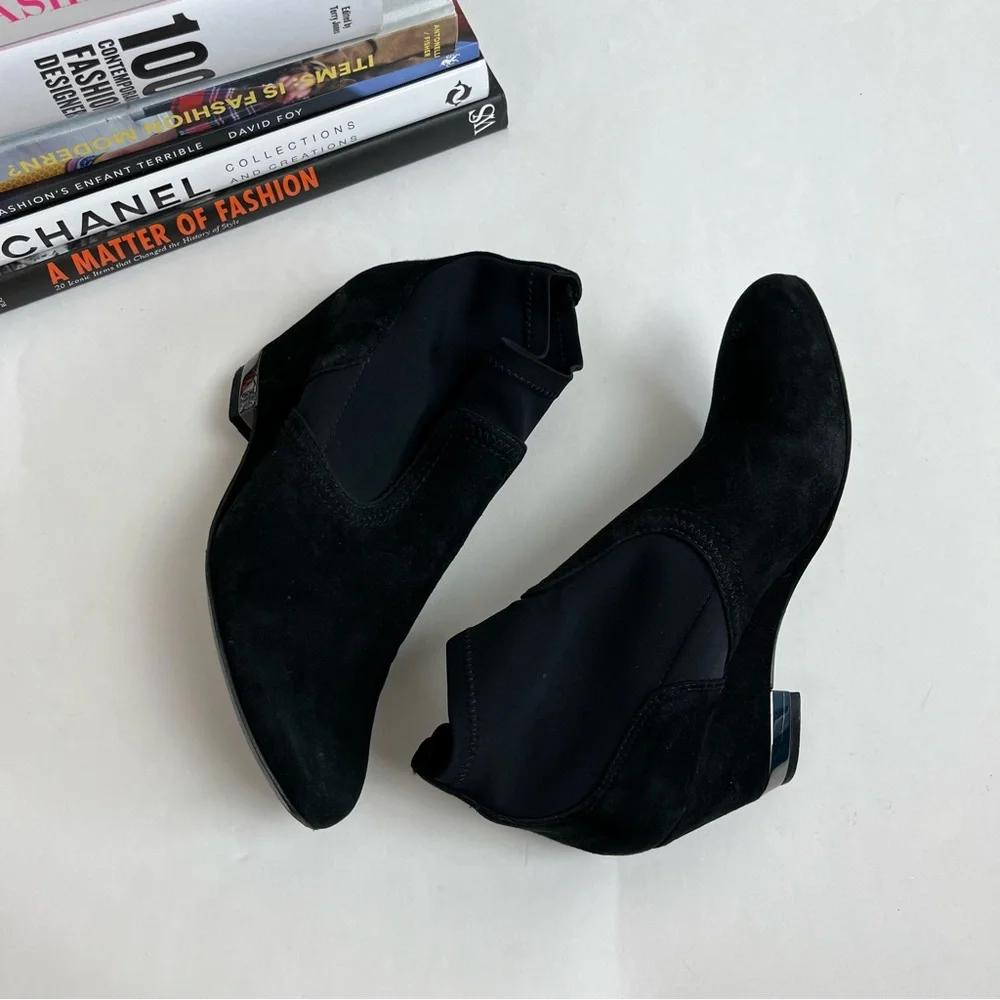 Tory Burch heel without burch