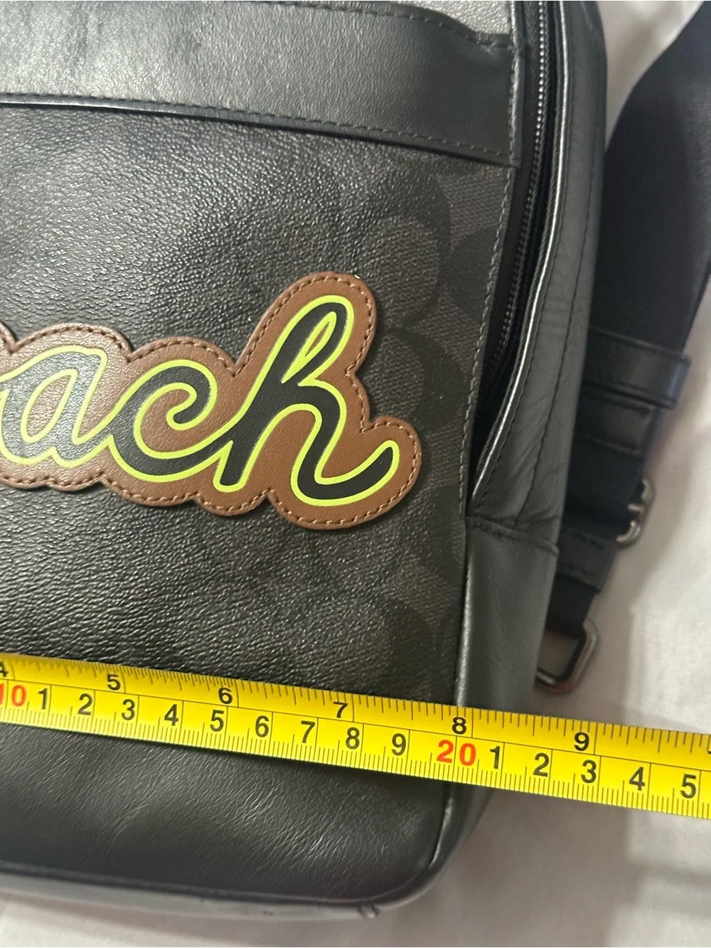 COACH SLING CROSSBODY BAG