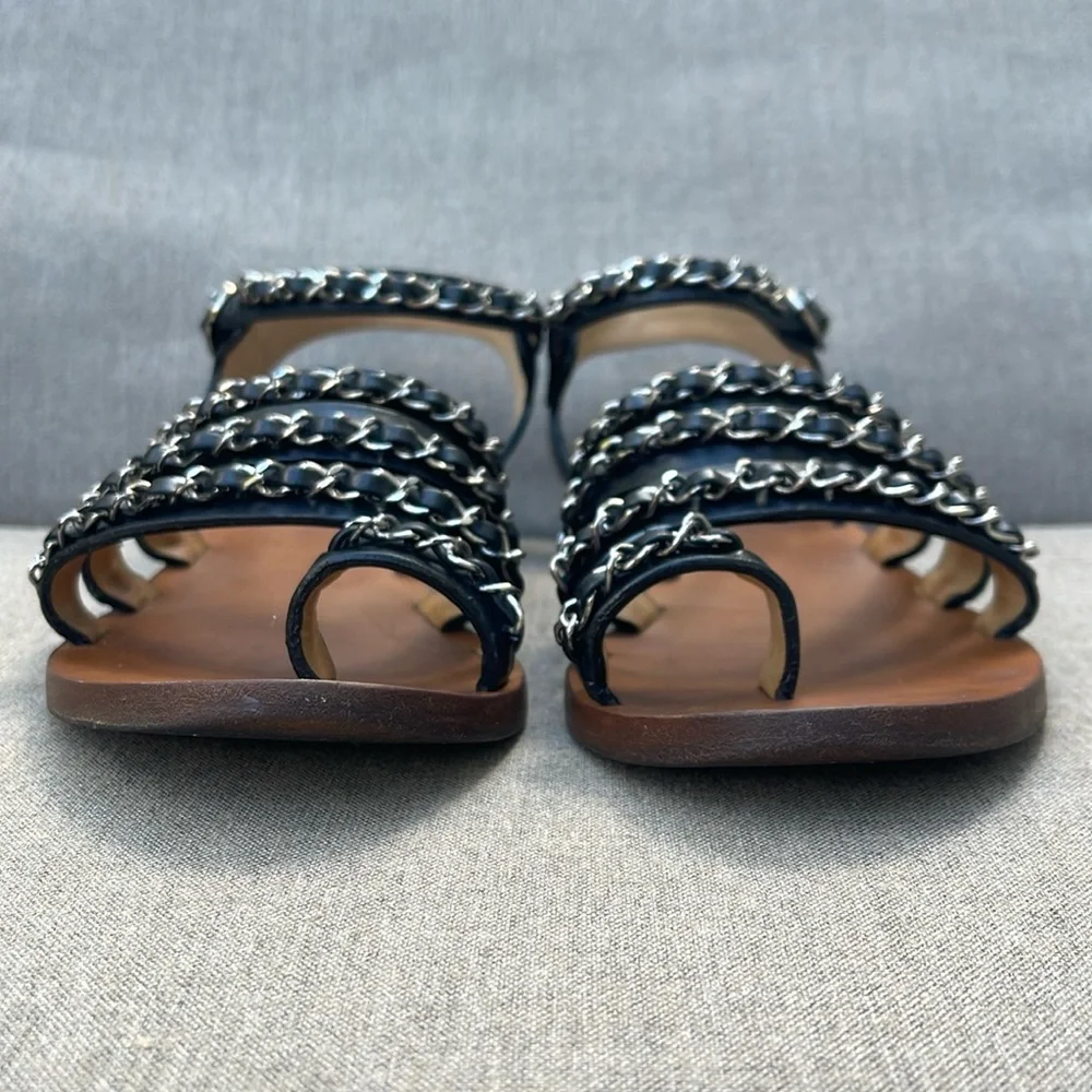 CHANEL flat strappy