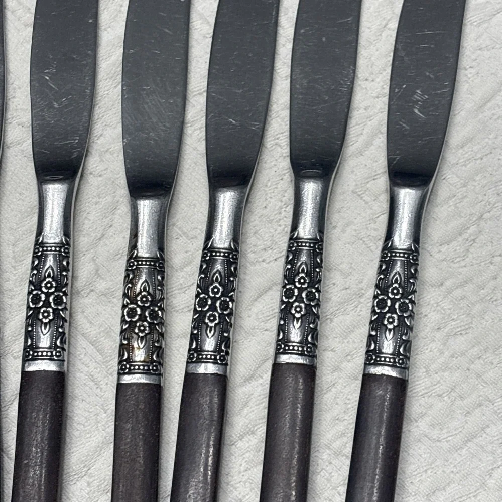 Oneida Northland NAPA VALLEY Stainless 7 Dinner Knives Flatware Wooden MCM