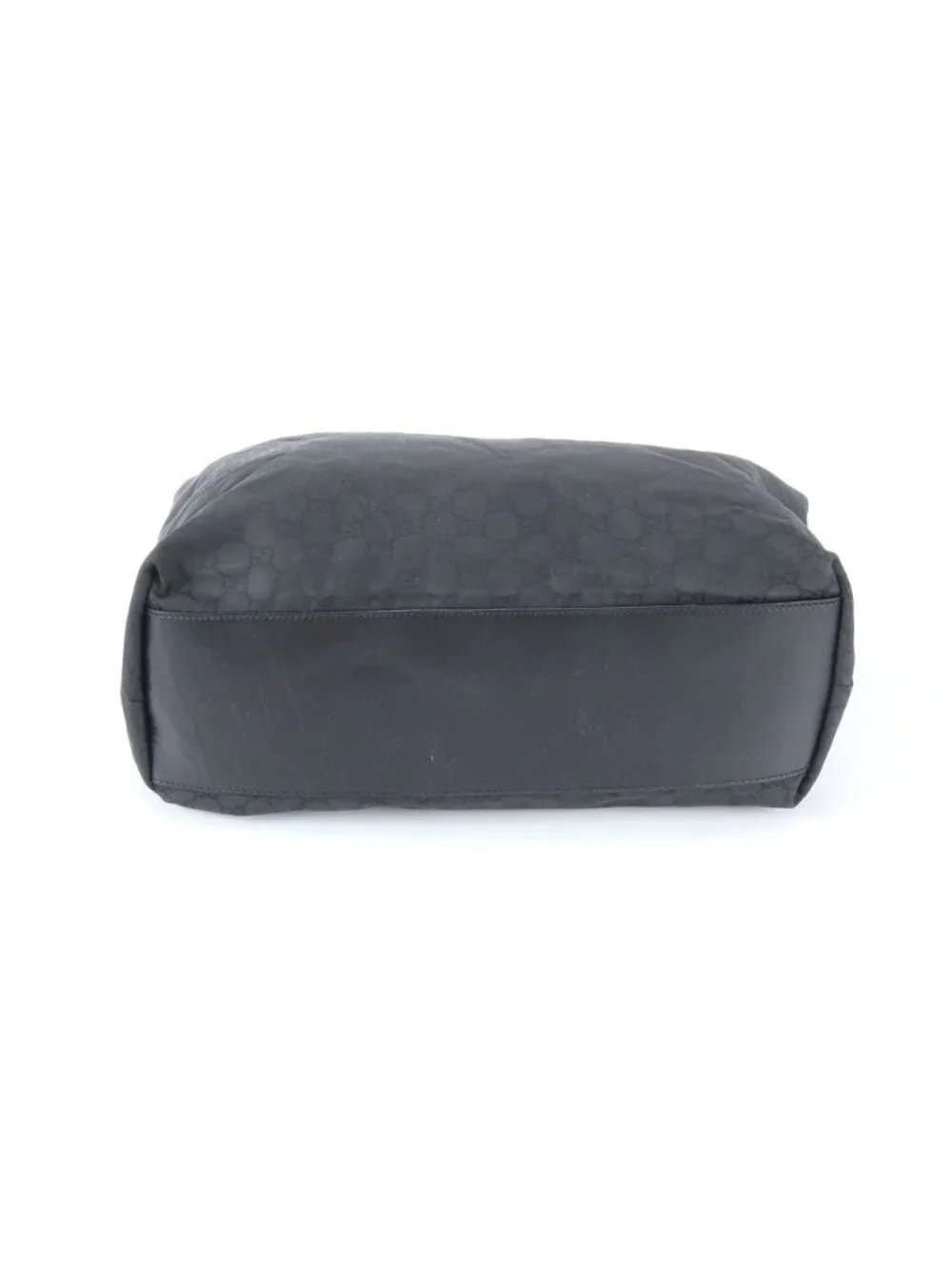 Gucci purposes black warehouses