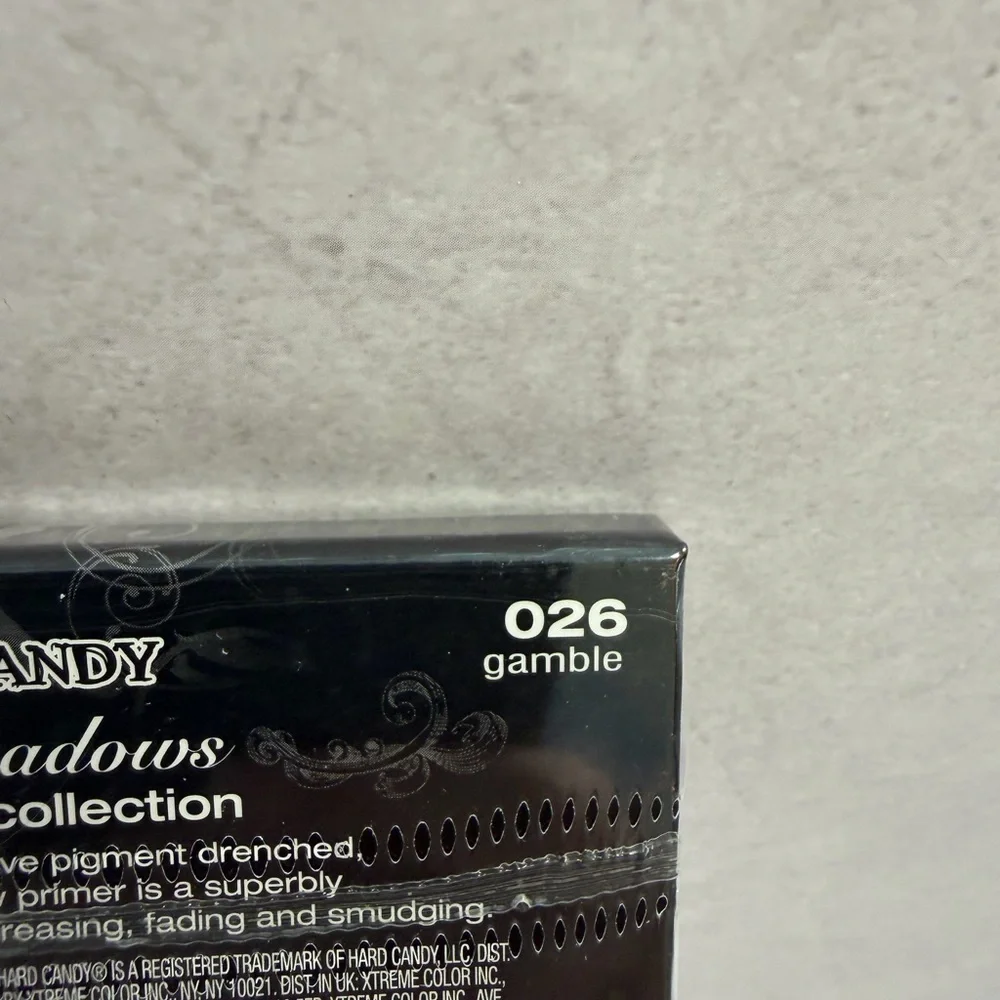 Hard Candy stylish shadow