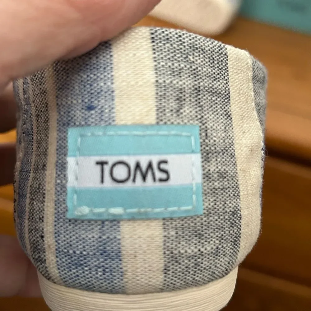 Toms canvas womens