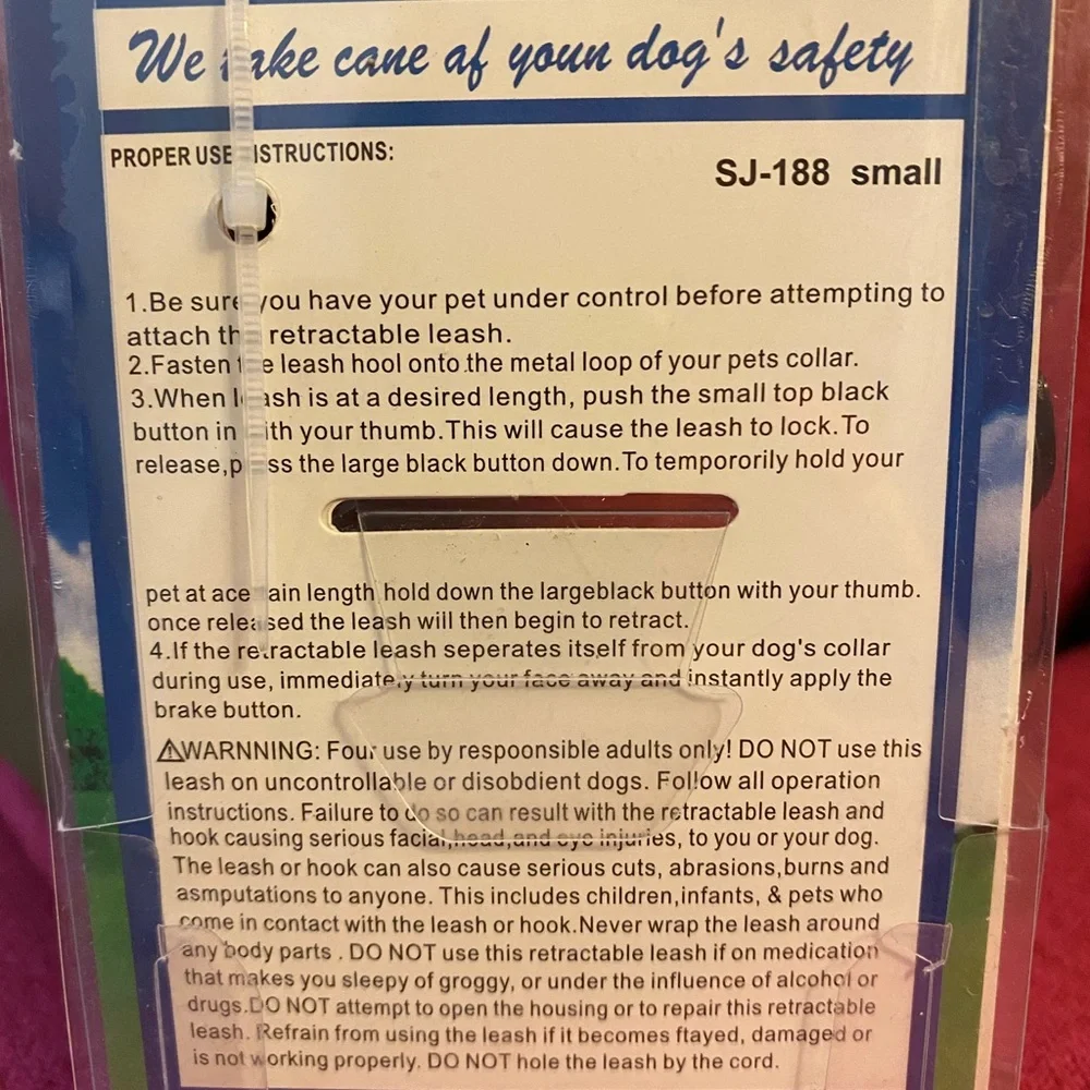 N/A retractable dog