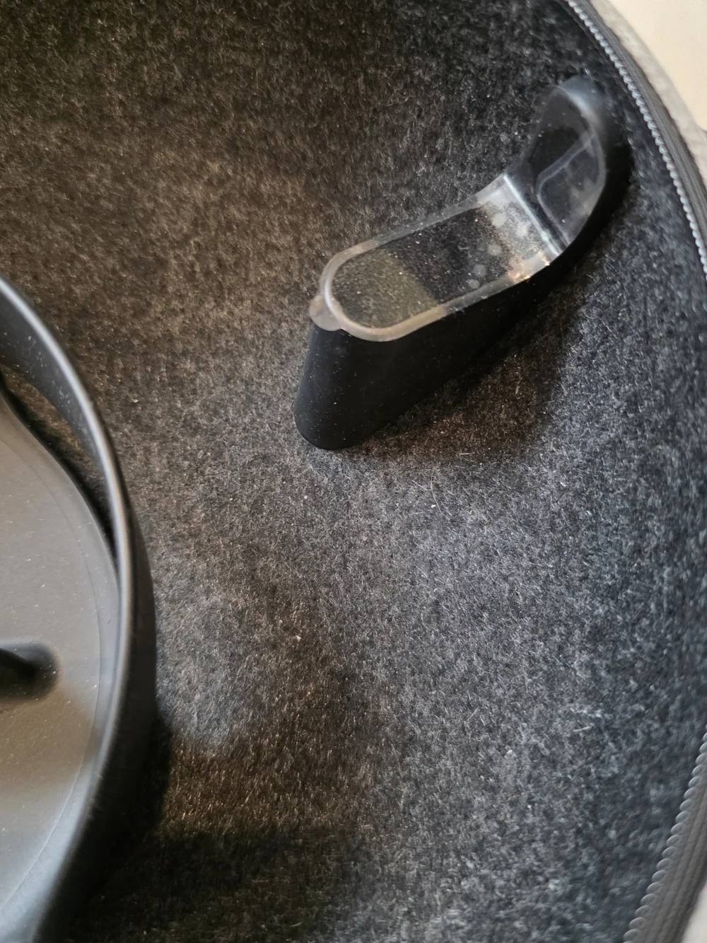 Oculus gray compact