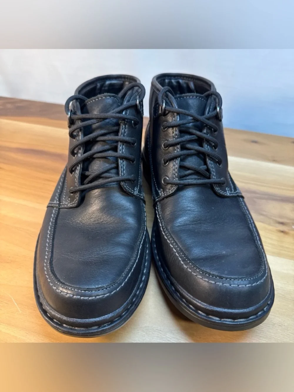 Clarks true color