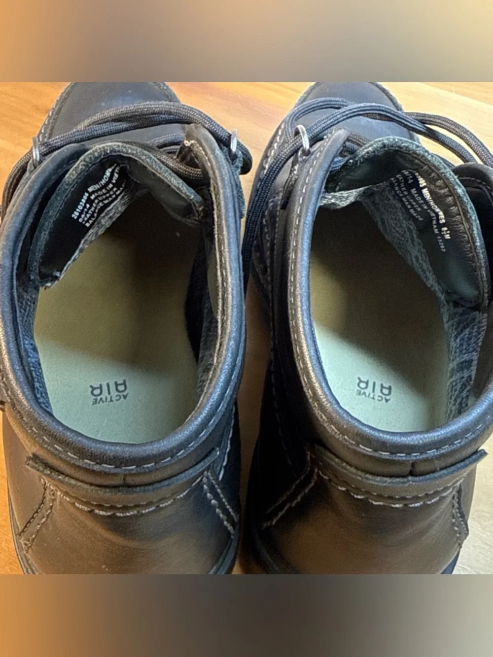 Clarks true color