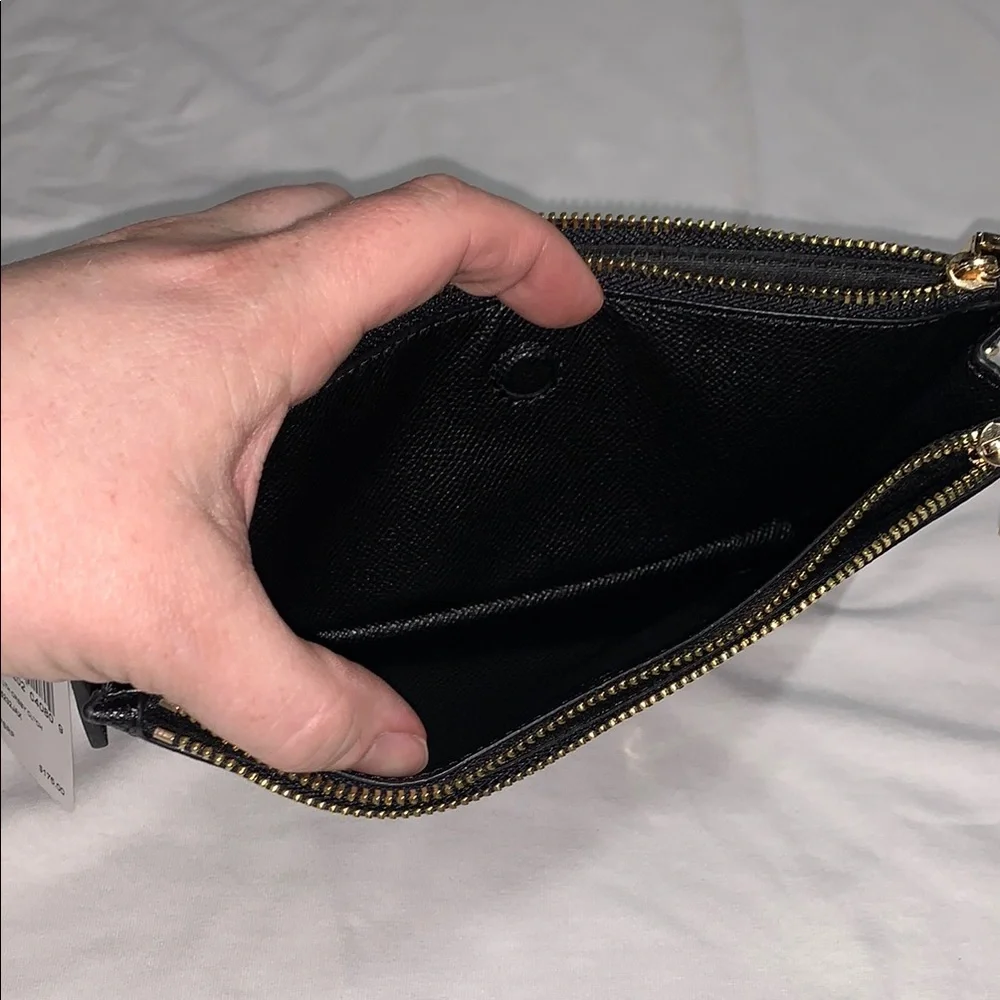 Coach Black Leather‎ Wristlet with Gold Details - 5100