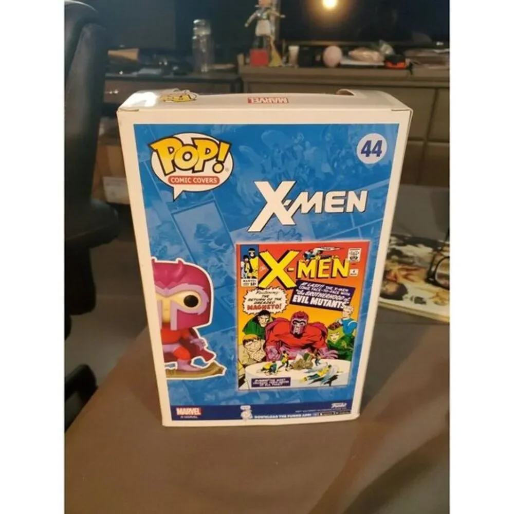 Funko POP! Comic‎ Cover: Marvel- X-Men 4 Magneto Figure #44