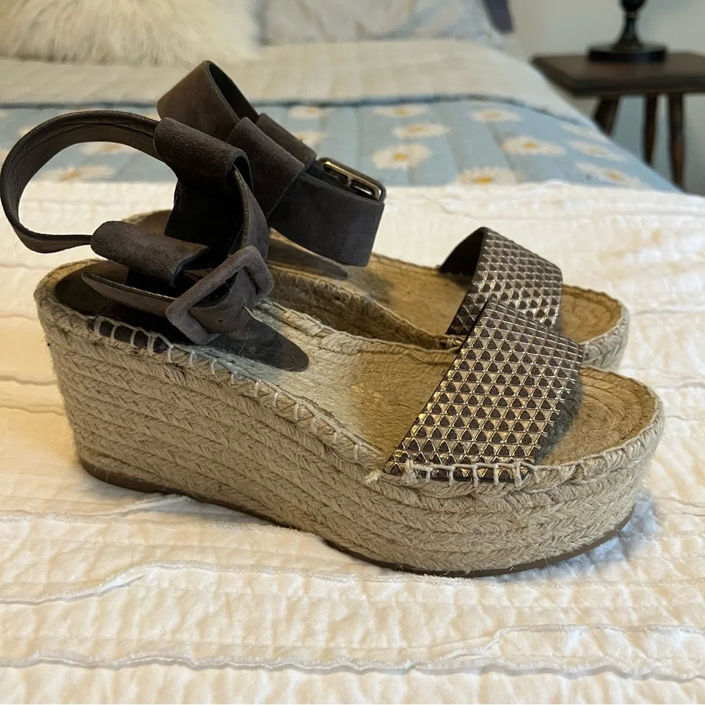 Vince gray leather