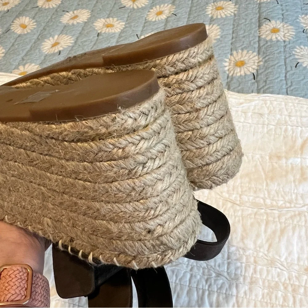 Vince gray leather