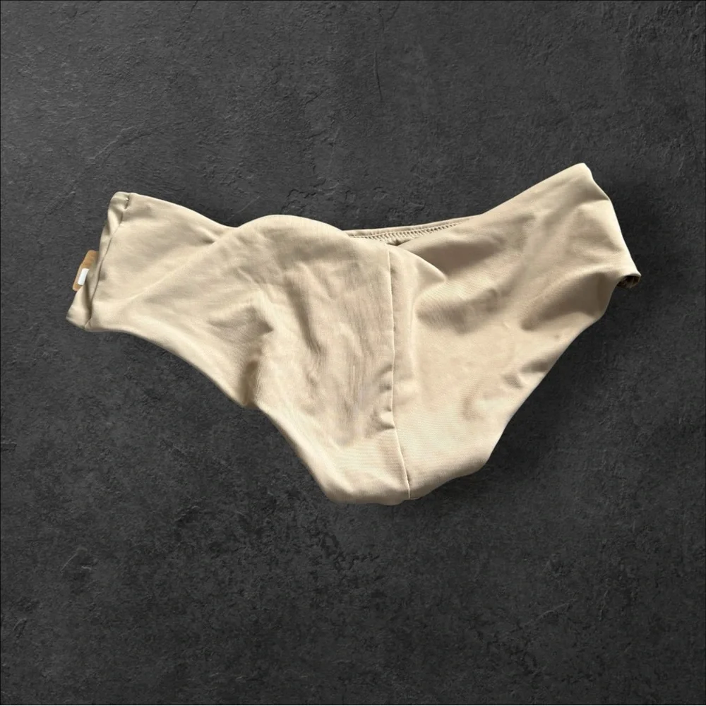 SKIMS nwt recycled
