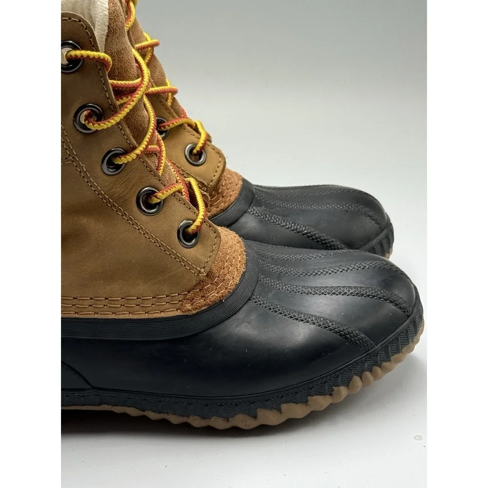 Sorel women size