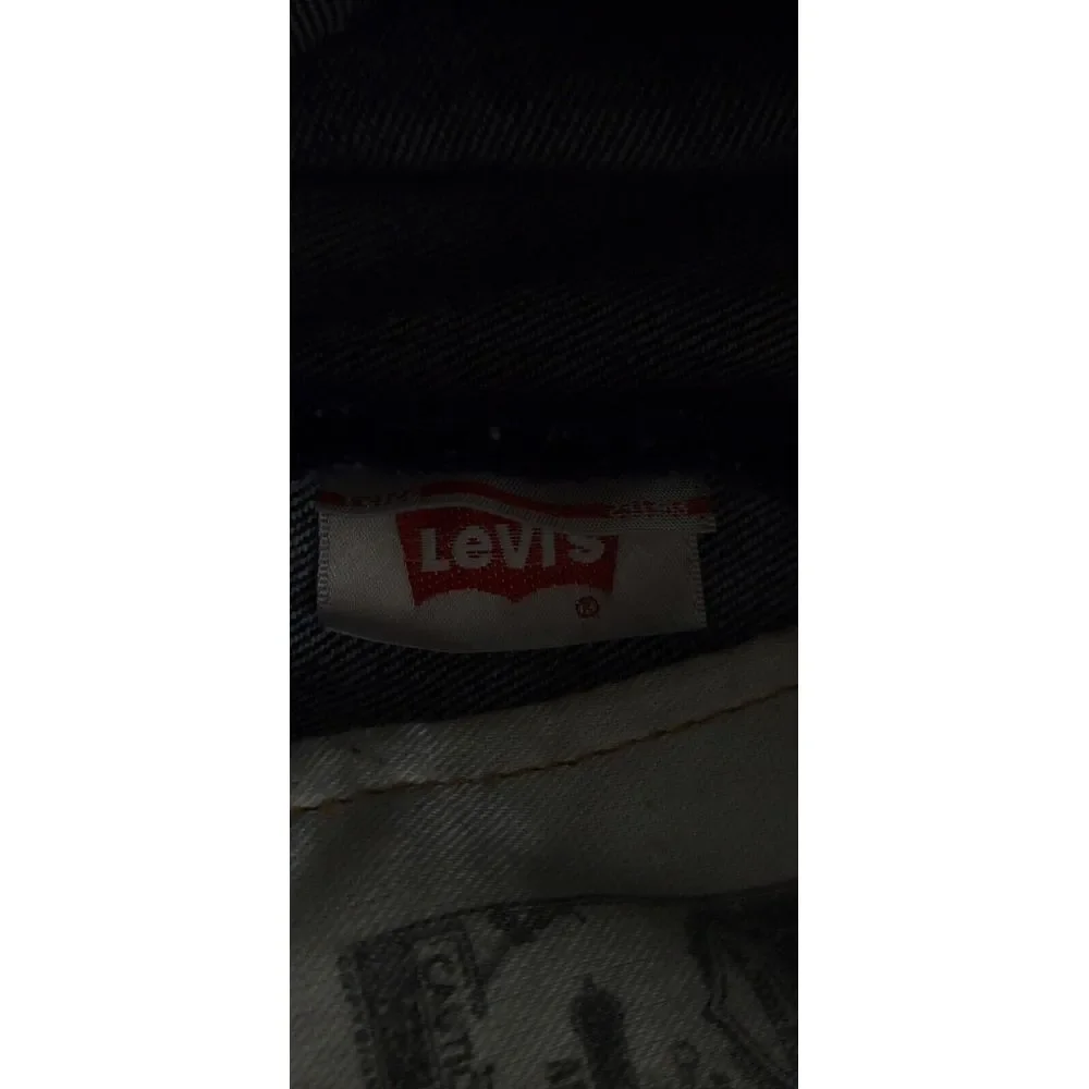 Levi's 501 Jeans Men's Button Fly Medium Wash Demin Straight Fit‎ Size 36 X 29