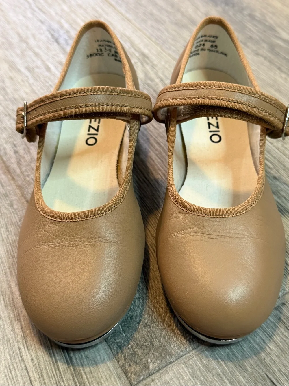 Capezio tele tone