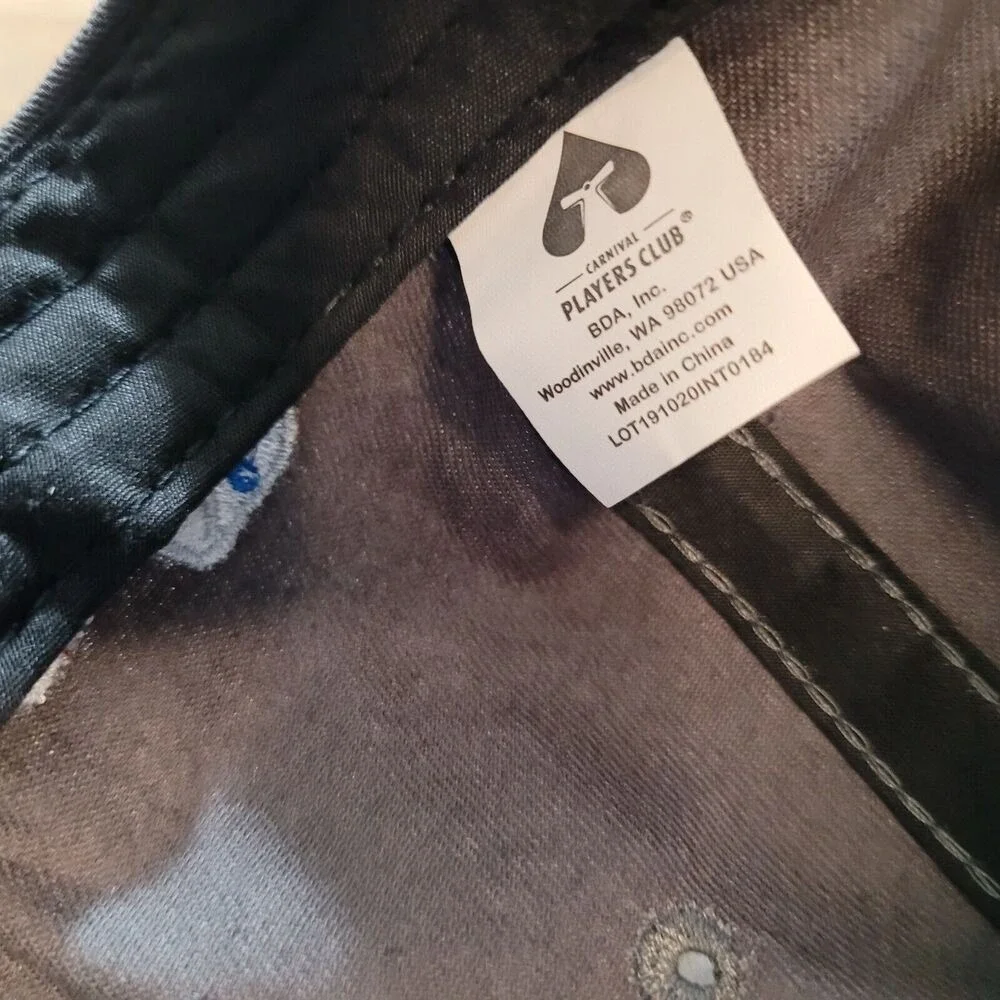 The Unbranded Brand show off