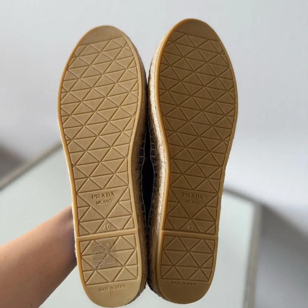 New Prada Linen espadrilles $850 40
